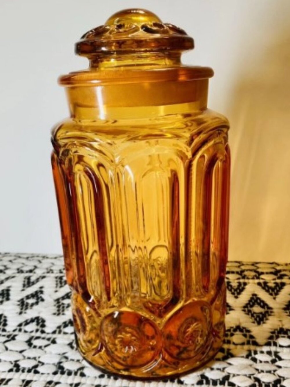 Vintage L.E. Smith Glass Moon and Stars Amber Lidded Canister 11.5"